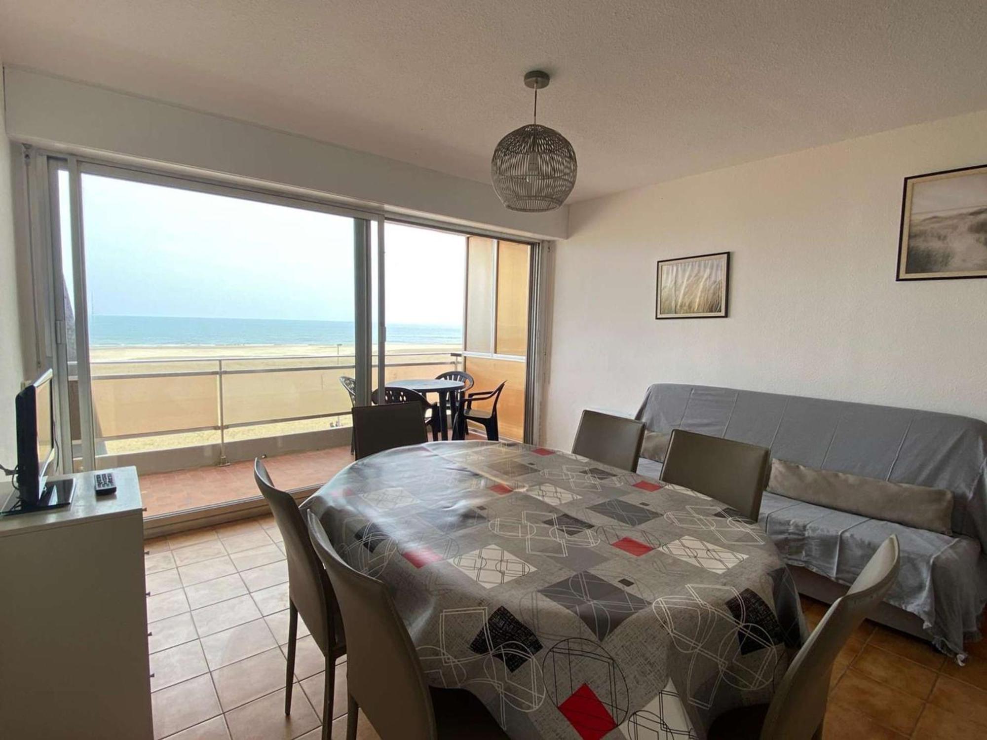 Appartement 3 Pieces Avec Parking, A 10M De La Plage - 6 Couchages - Fr-1-229C-171 Port-la-Nouvelle Exterior photo